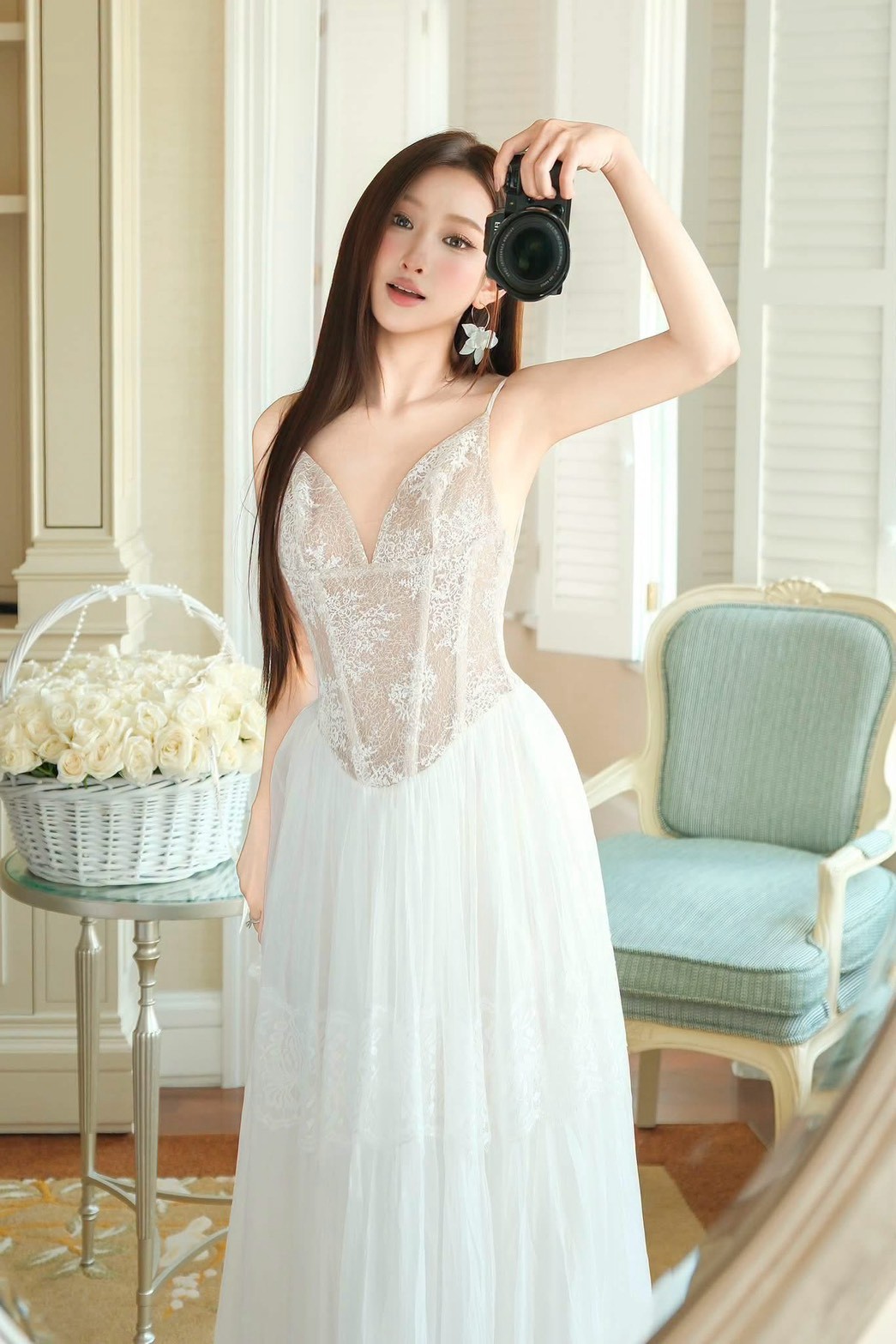ชุดเดรส ราตรียาว สายเดี่ยว แต่งลูกไม้ สีขาว BRAND OBIBI 2270 BKK SIZE M - Image 4