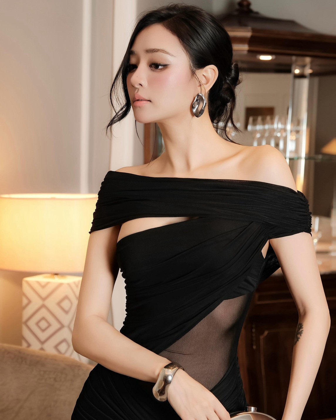 ชุดเดรส ปาดไหล่ ซีทรู สีดำ BRAND Thao_bibii 2296 BKK SIZE S-M - Image 2