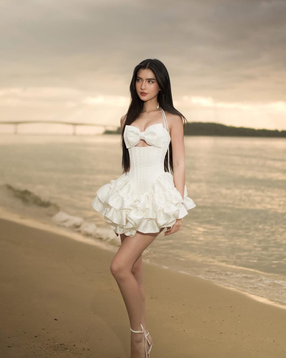 ชุดเดรส เกาะอก กระโปรงฟู แต่งโบว์ สีขาว Brand KATHY 2315 BKK Size M - Image 5