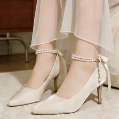 รองเท้าปลายแหลม สีแชมเปญแต่งมุก 9024 Size 38 BKK