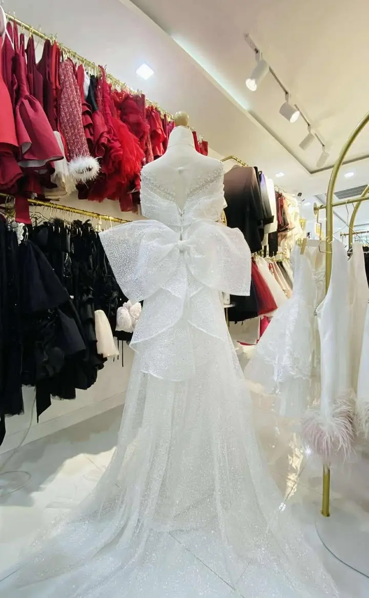 ชุดแต่งงาน ชุดเจ้าสาว แต่งโบว์ สีขาว BRAND HISO 3089 BKK Size L-XL - Image 5