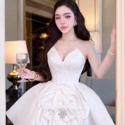 ชุดเดรส เกาะอก กระโปรงแต่งดอก สีขาว Brand HISO 2345 BKK Size S-M